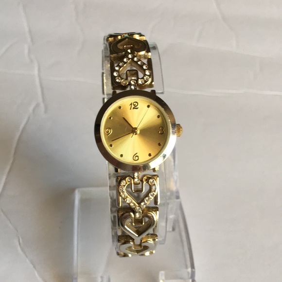 clock Allude🌷 - Picture 5 of 16